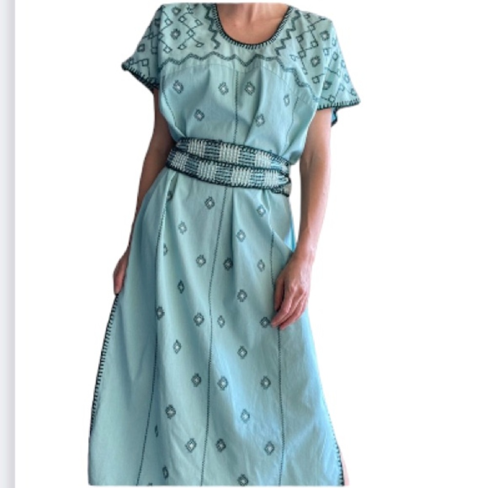 Zara NWOT embroidered mint green Kaftan dress - Picture 3 of 9